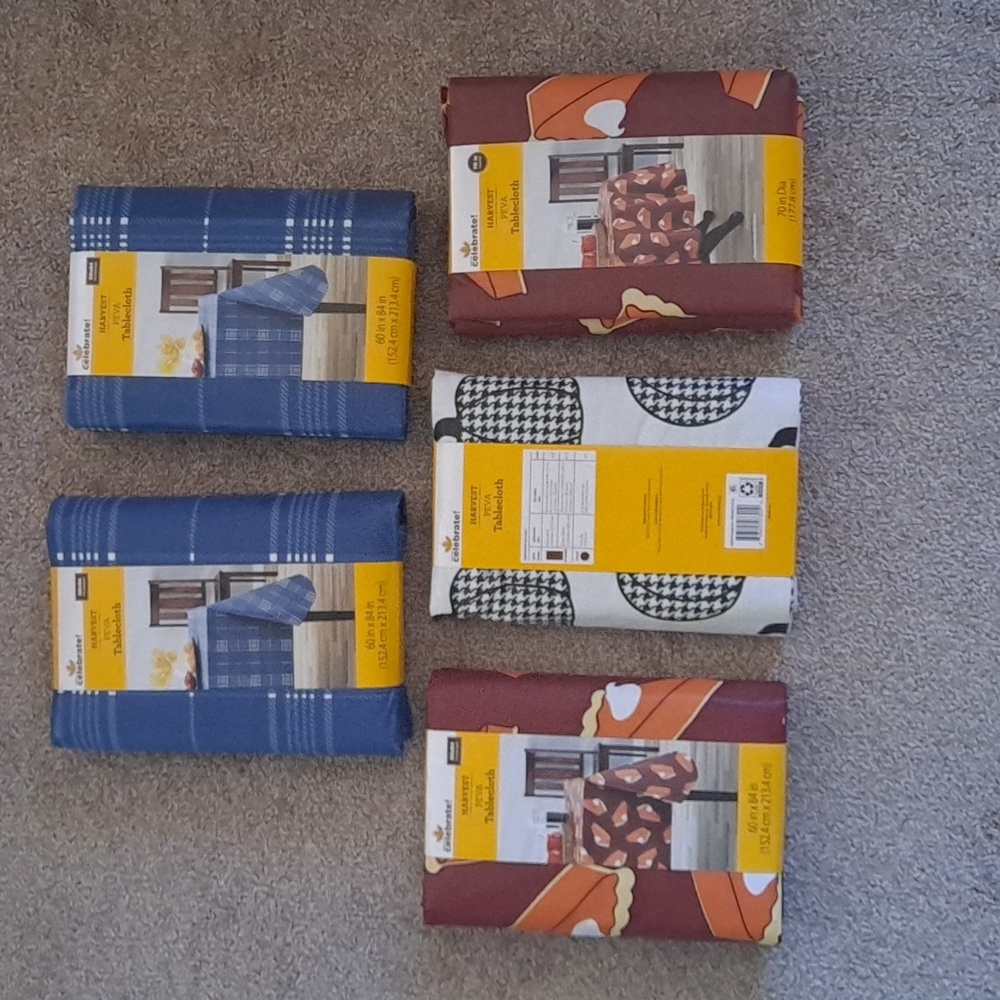 5 tablecloths